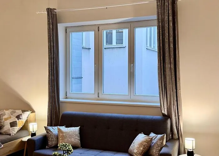 Apartment Apartmnet Near Ip Pavlova