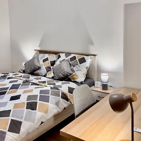 Apartmnet Near Ip Pavlova * 프라하