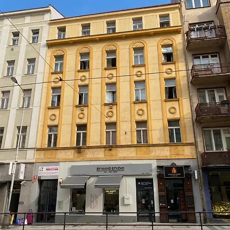Near Ip Pavlova * Prag