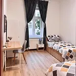 Apartmnet Near Ip Pavlova Apartman