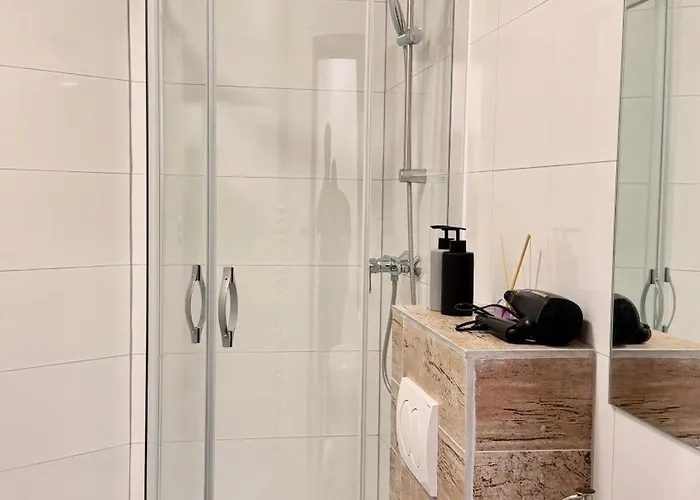 Apartmnet Near Ip Pavlova Appartamento Praga